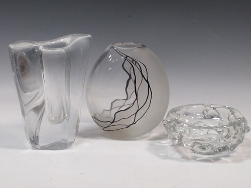 Lot 19 - A 20th century acid etched glass vase, another...