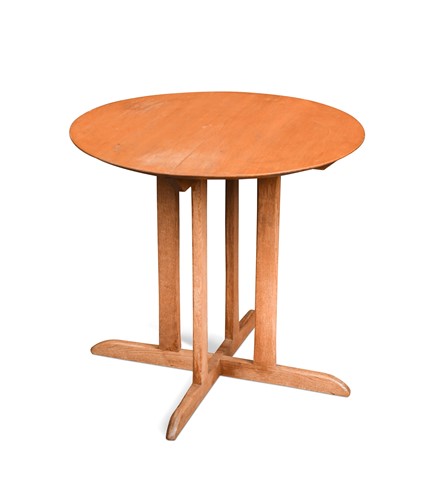 Lot 154 - A Cotswold School pale oak occasional table