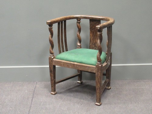 Lot 512 - Small oak hoop back chair