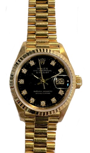 Lot 338 - Rolex - An 18ct gold 'Oyster Perpetual Datejust' wristwatch