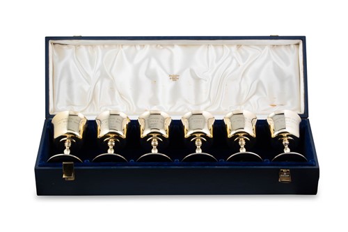 Lot 645 - A cased set of six Elizabeth II silver gilt goblets