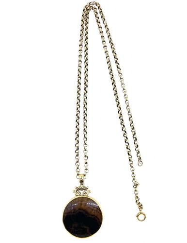 Lot 68 - A blue john pendant and chain