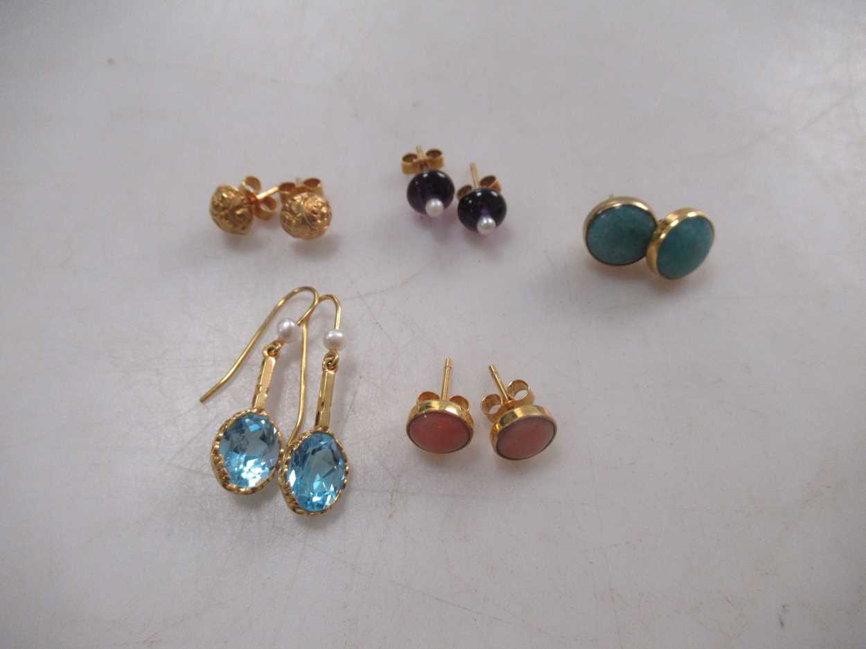Lot 177 - Five pairs of assorted earrings, hallmarked or...