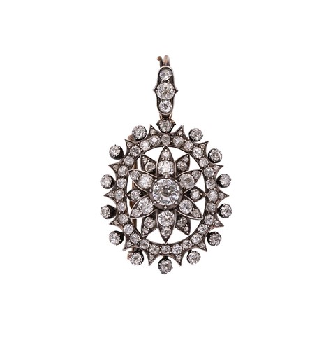 Lot 139 - A late Victorian diamond pendant/brooch