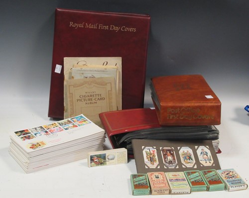 Lot 122 - Ephemera, a large collection of First Day Covers