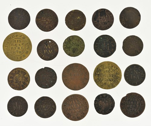 Lot 147 - British Tokens, 17th century, for Cambridge:...