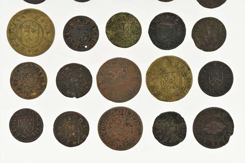 Lot 147 - British Tokens, 17th century, for Cambridge:...