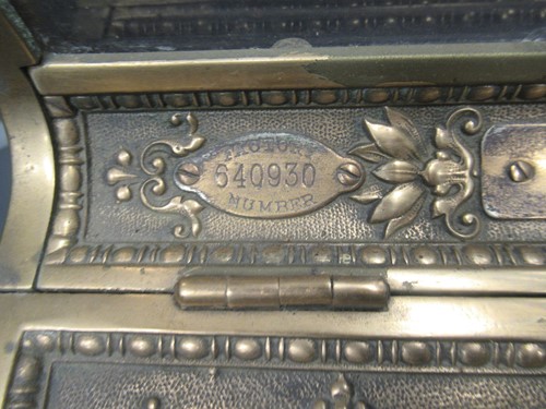 Lot 108 - An American cash register, by the National...