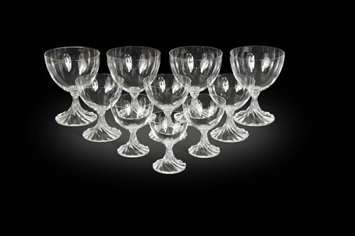 Lot 7 - Rambouillet, a suite of 16 Lalique glasses