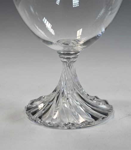 Lot 7 - Rambouillet, a suite of 16 Lalique glasses