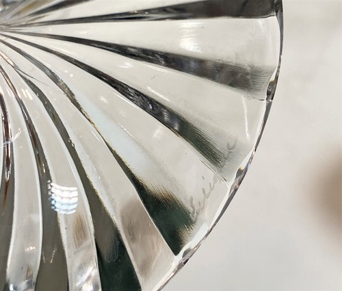 Lot 7 - Rambouillet, a suite of 16 Lalique glasses