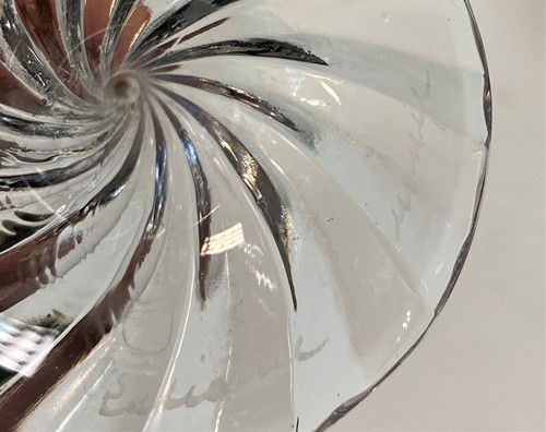 Lot 7 - Rambouillet, a suite of 16 Lalique glasses