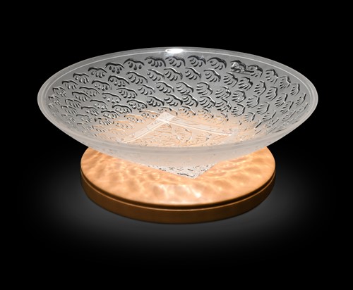 Lot 8 - Lalique, a modern clear and frosted glass bowl