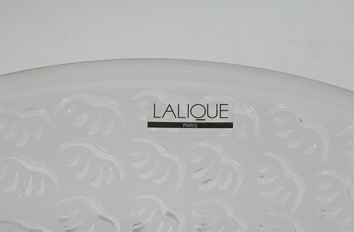 Lot 8 - Lalique, a modern clear and frosted glass bowl