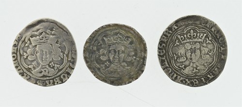 Lot 9 - Three silver Groats: Henry V Groat, London...