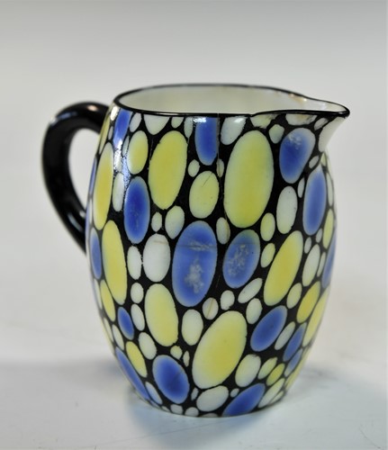 Lot 33 - An Art Deco Shelley China bubbles pattern bachelor's tea set, circa 1925, pattern no. 11182