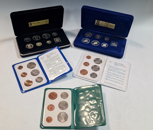 Lot 64 - Isle of Man Pobjoy Mint 1977 silver proof set...