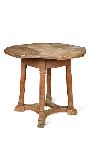 Lot 147 - Sir Robert Lorimer KBE (1864-1929), an Arts & Crafts oak centre table