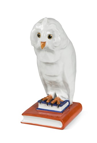 Lot 628 - A large Herend model of an owl perched on a pile of books