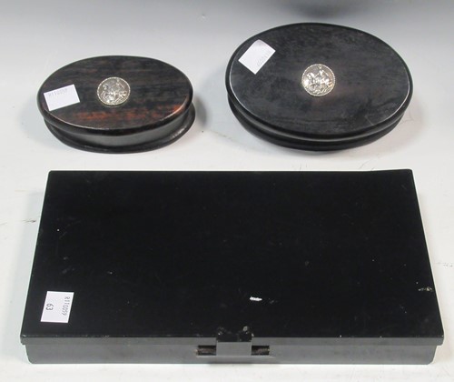 Lot 84 - A Rowney's artist's set in black japanned case,...