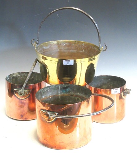 Lot 153 - Graduated set of 3 copper pans and a brass jam...