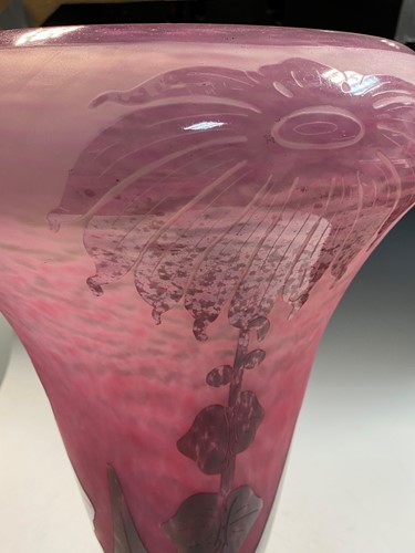 Lot 5 - Charles Schneider for Le Verre Francais, a large Décor Dahlias pattern vase, circa 1920