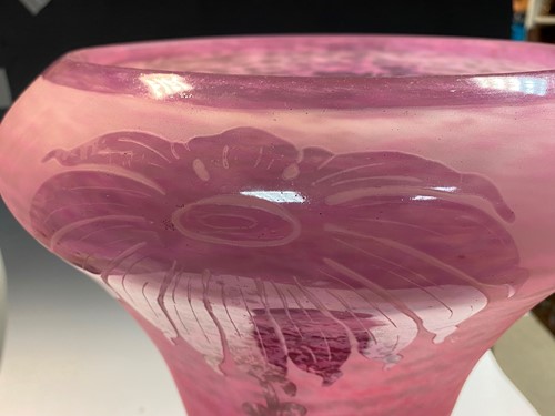 Lot 5 - Charles Schneider for Le Verre Francais, a large Décor Dahlias pattern vase, circa 1920
