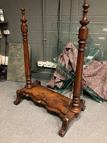 Lot 513 - An early Victorian mahogany cheval mirror frame