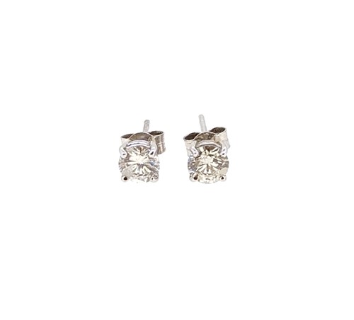 Lot 227 - A pair of 18ct gold single stone diamond ear studs