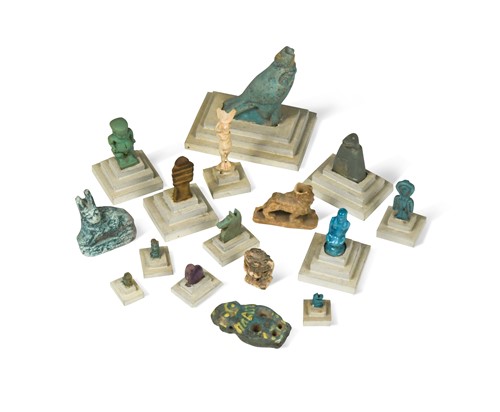 Lot 558 - A group of Egyptian amulets