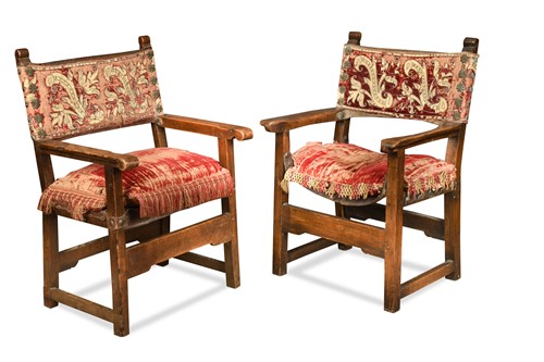 Lot 335 - A matched pair of Spanish walnut chairs, 18th century