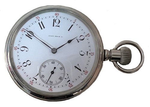 Lot 272 - Giles Brothers & Company, Chicago - An open faced side wind pocket watch with exhibition case