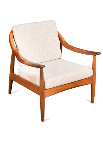 Lot 185 - A mid-century lounge chair by Greaves & Thomas