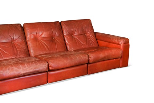 Lot 213 - A Tetrad modular four-seat sofa