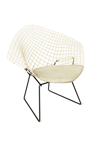 Lot 302 - Harry Bertoia (1915-1978), a model 421-2 'Diamond Chair', circa 1950s/60s