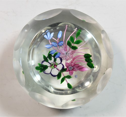 Lot 4 - A collection of John Deacons and other glass paperweights