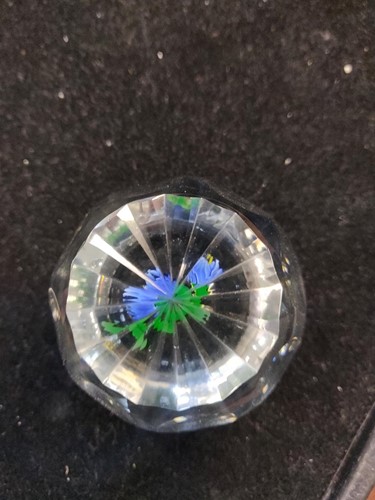 Lot 4 - A collection of John Deacons and other glass paperweights