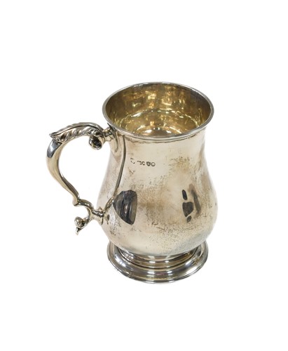 Lot 540 - A Victorian silver mug