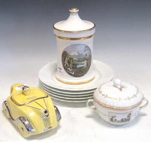 Lot 141 - Various ceramics including 5 blue and white...