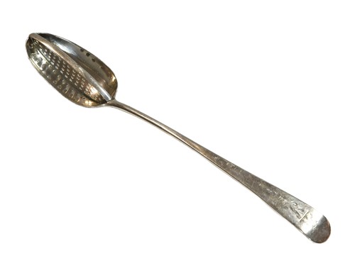 Lot 479 - A George III 18th century silver straining spoon