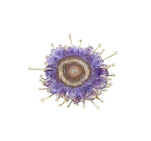 Lot 77 - An 18ct gold amethyst, diamond and pearl abstract brooch