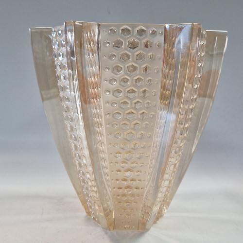 Lot 10 - Rayons, a modern Lalique amber glass vase