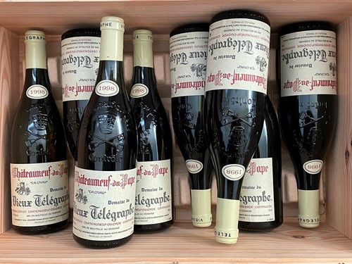 Lot 244 - Chateauneuf du Pape blanc 1998