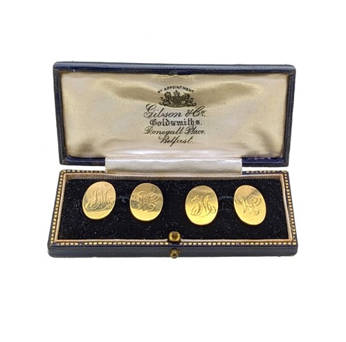 Lot 33 - A pair of 15ct gold cufflinks