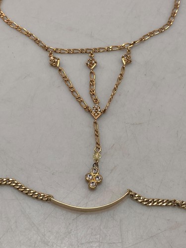 Lot 169 - A stone set necklace stamped '750', with a...