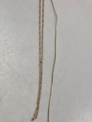 Lot 170 - A chain stamped '18K', together with an omega...