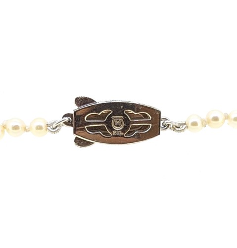 Lot 10 - Mikimoto - A cultured pearl necklace