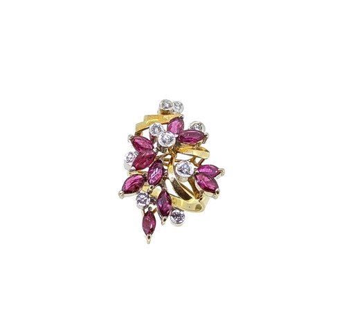 Lot 103 - A ruby and diamond dress ring