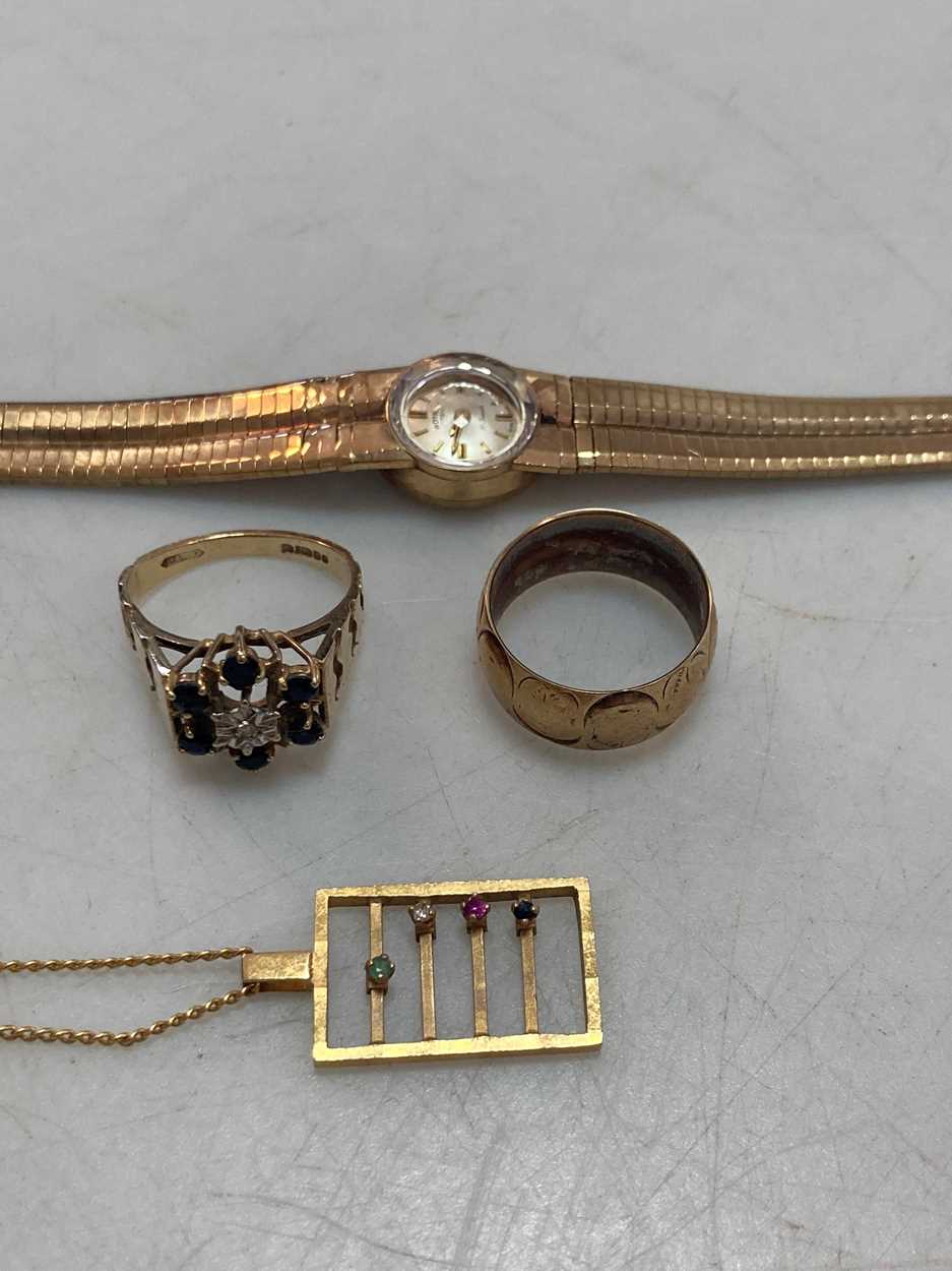 Lot 159 - A hallmarked 9ct gold rotary watch, together...