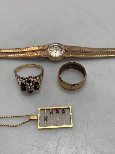 Lot 159 - A hallmarked 9ct gold rotary watch, together...